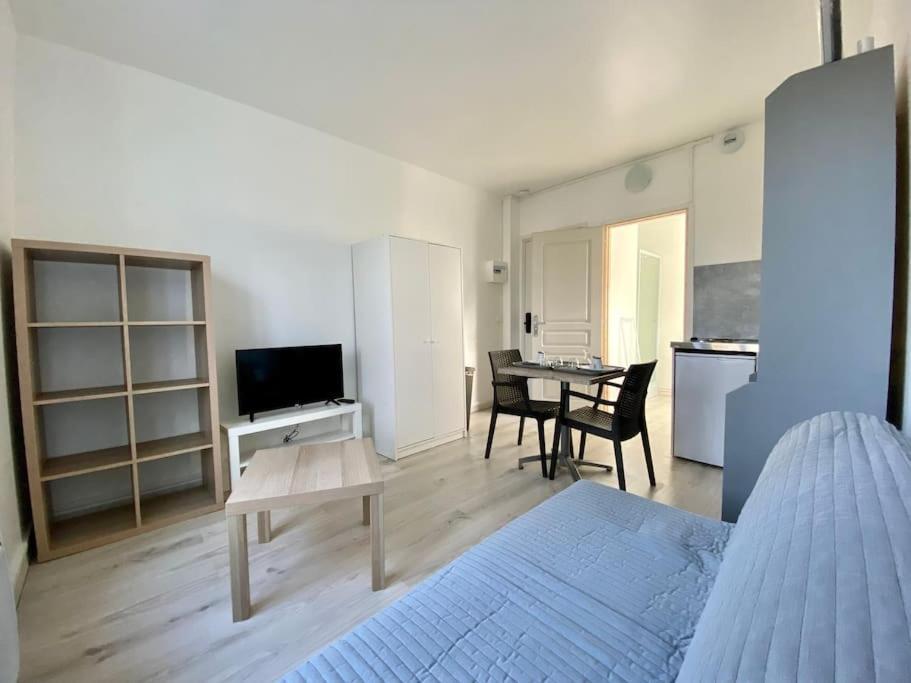 105 Studio Immeuble Perseverance Conflans-en-Jarnisy Exteriör bild